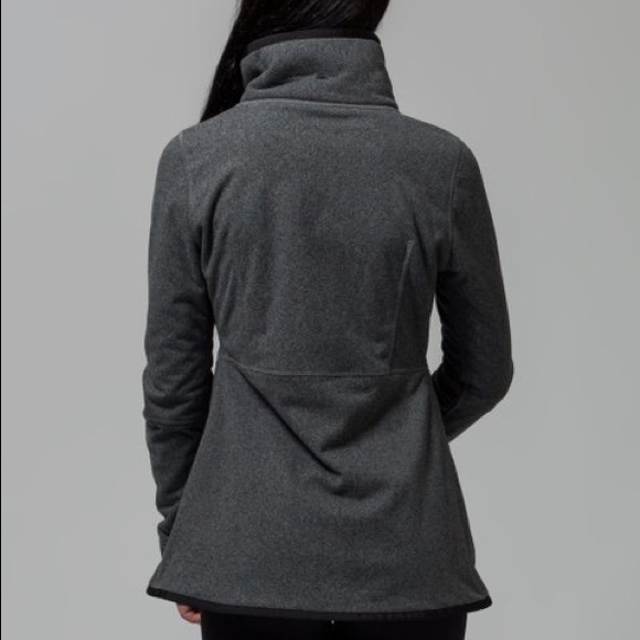 COZY😍LULULEMON IVIVVA Big Business Wrap 12 Fleece - Picture 5 of 8